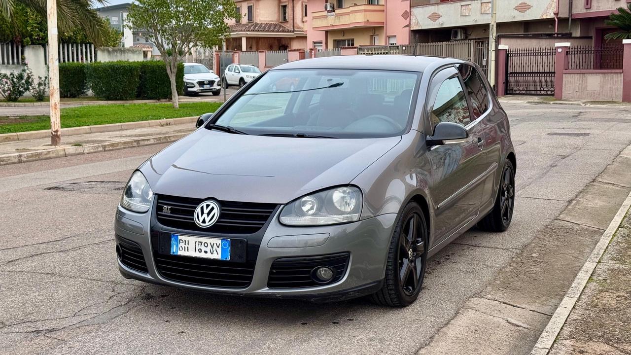 Volkswagen Golf 1.9 TDI DPF 3p. DSG GT Sport