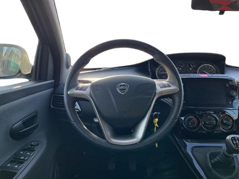 Lancia Ypsilon III 2021 1.0 firefly hybrid Gold s&s 70cv