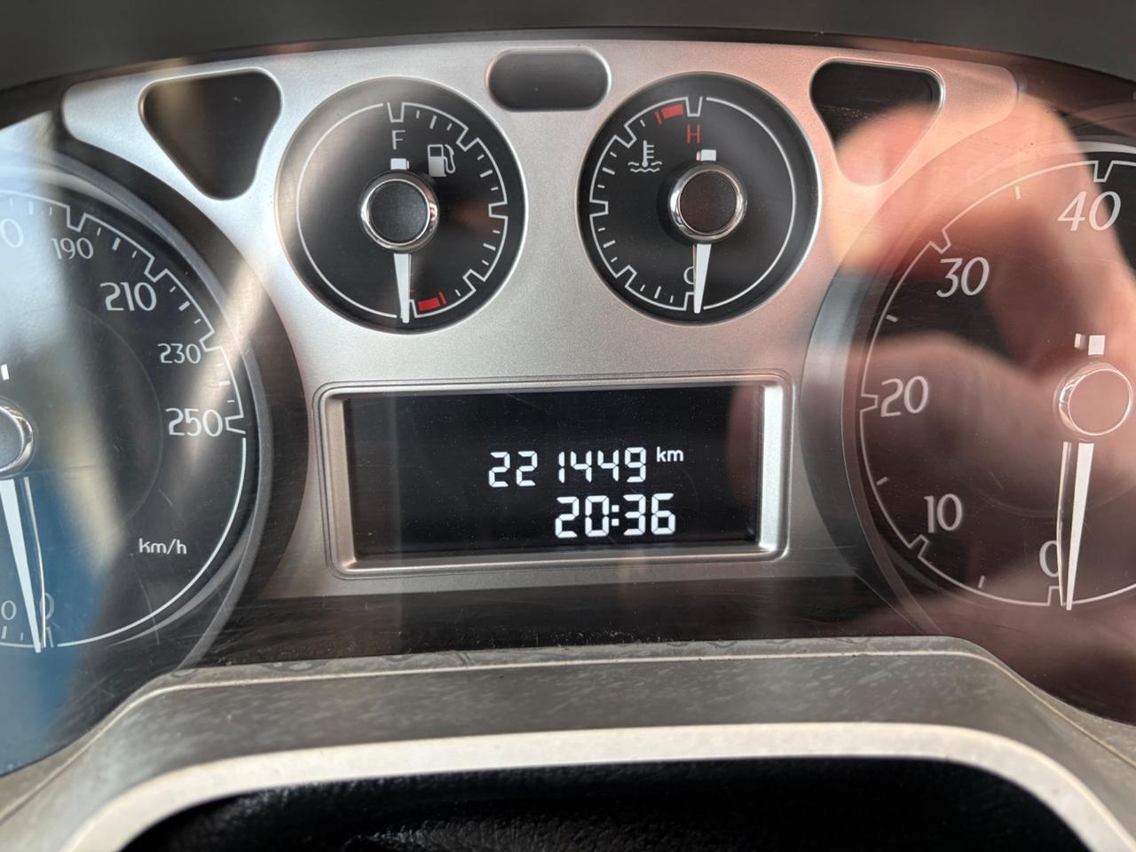 Lancia Delta 1.6 MJT DPF 105 CV Silver