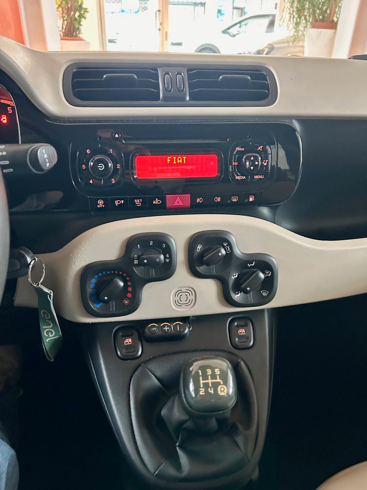 Fiat Panda 0.9 TwinAir Turbo Natural Power Lounge