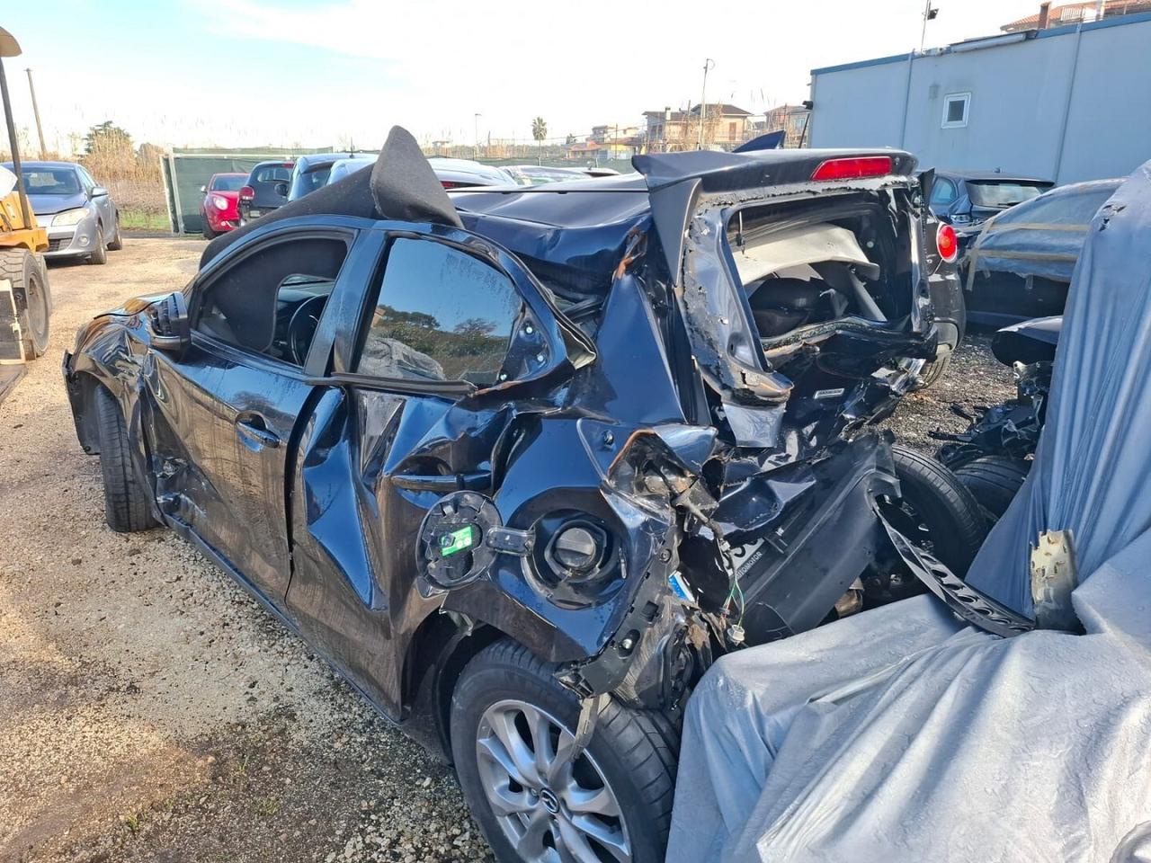 MAZDA 2 1.5 ACTIVE 18 SINISTRATA ANCHE X RICAMBI