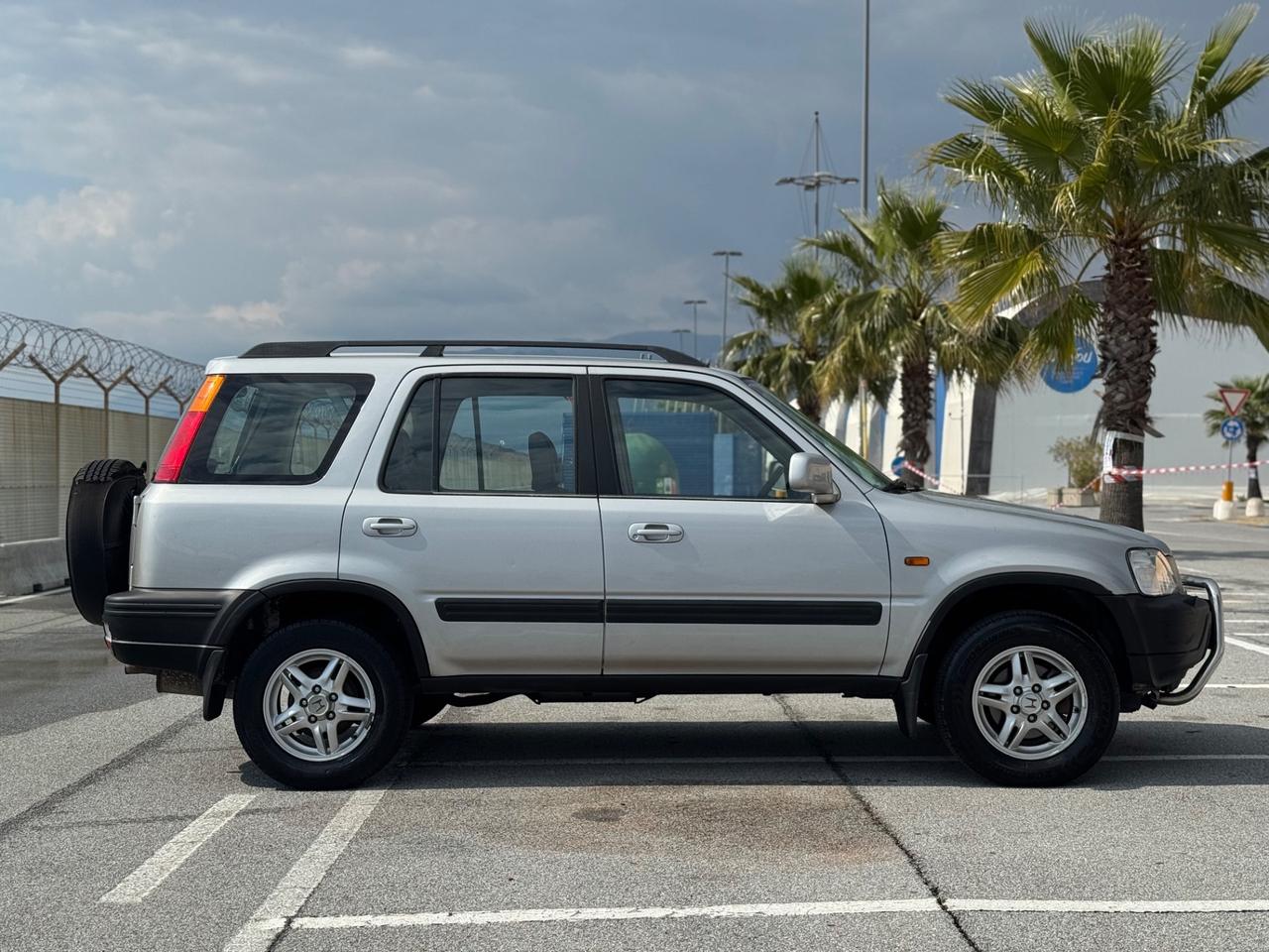 HONDA CR-V 2.0 BENZINA RVSI 4WD 1 PRO 12 MESI DI GARANZIA