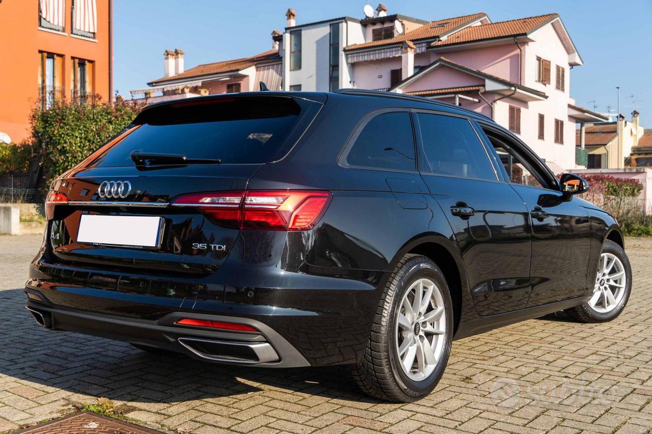 Audi A4 Avant 35 TDI Hybrid 163CV S Tronic MHEV -