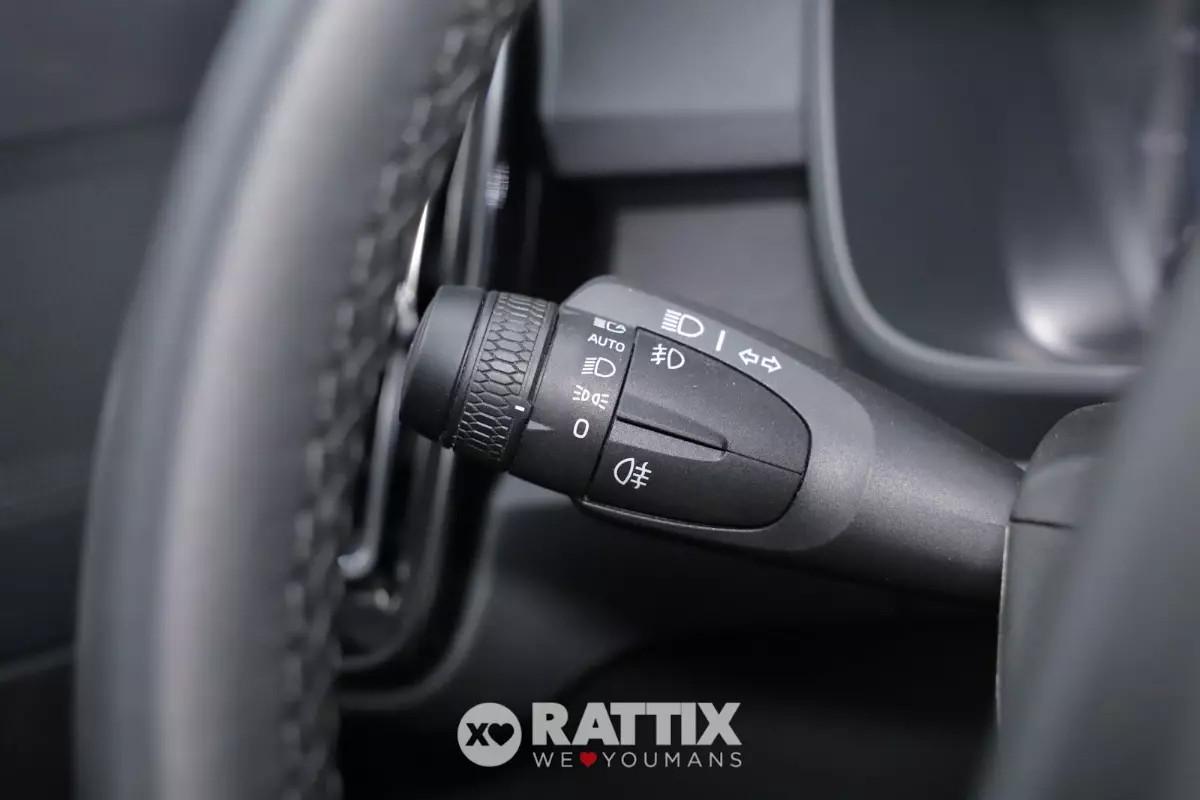 Volvo XC40 motore elettrico 175kW Recharge Pure Plus Auto