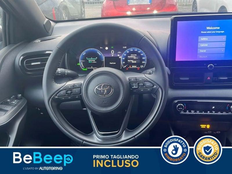 Toyota Yaris 1.5H 130 LOUNGE