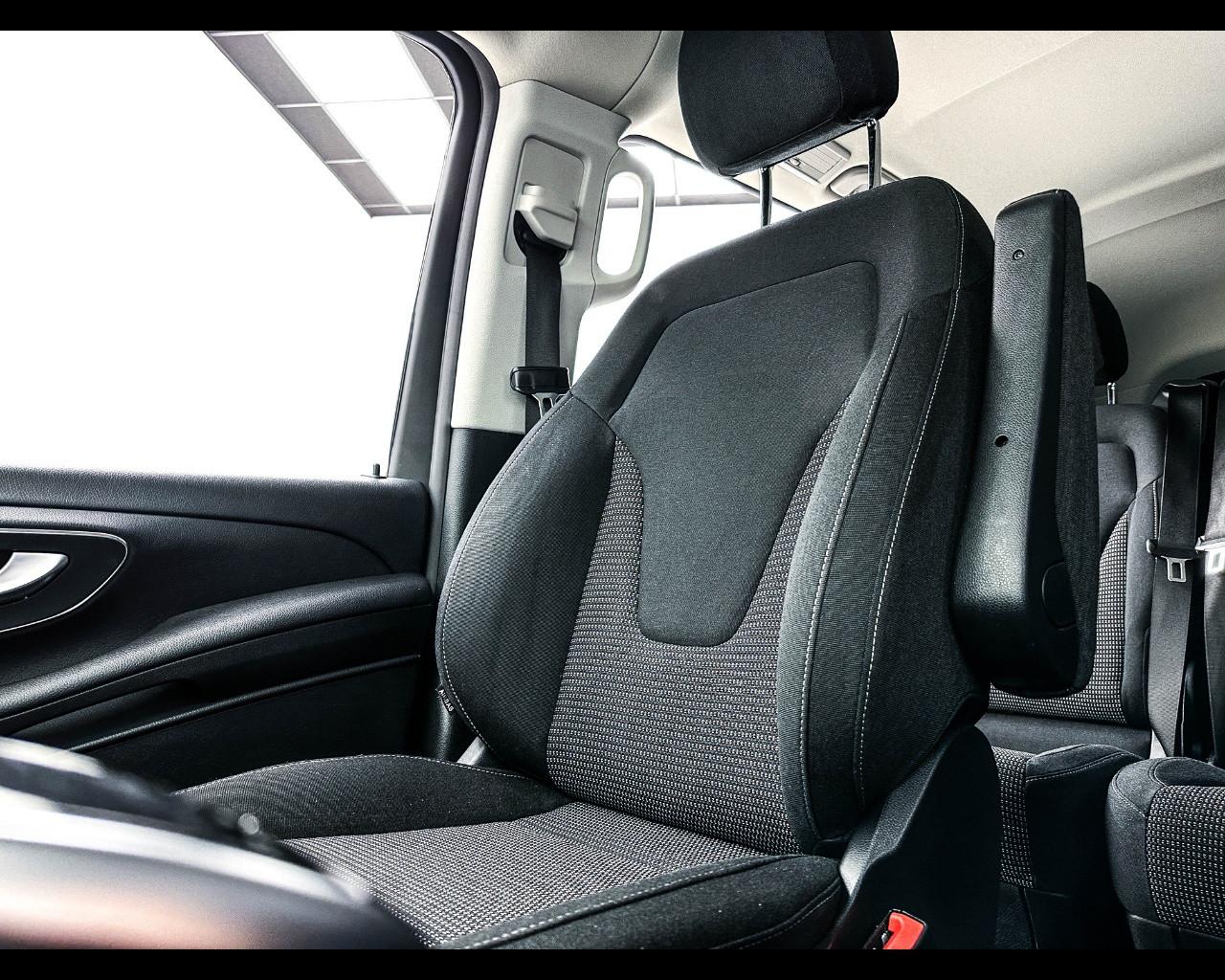 Mercedes-Benz Classe V (W447) - V 220 d Automatic 4Matic Executive Compact