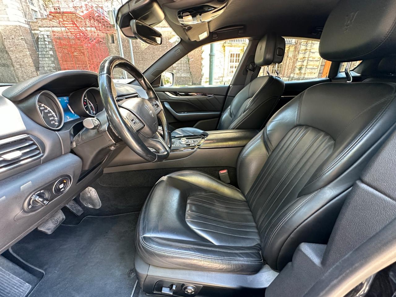 Maserati Levante V6 Diesel 275 CV AWD Granlusso