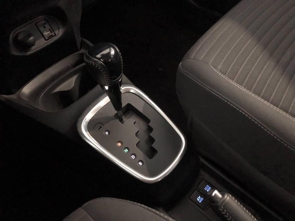 Toyota Yaris 5 Porte 1.5 VVT-i Hybrid Active E-CVT