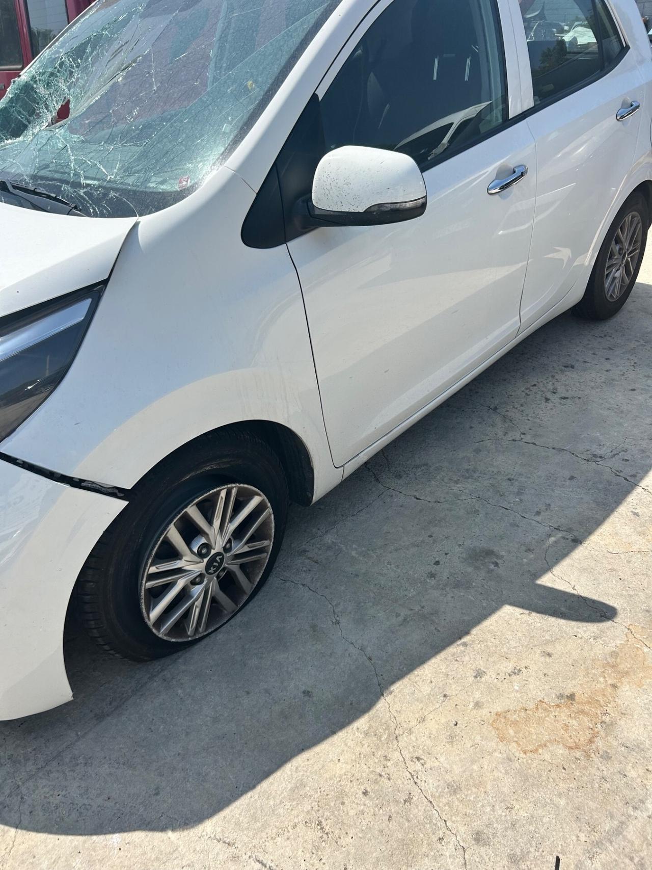 Kia Picanto 1.0 12V GPL 5 porte AMT X Line