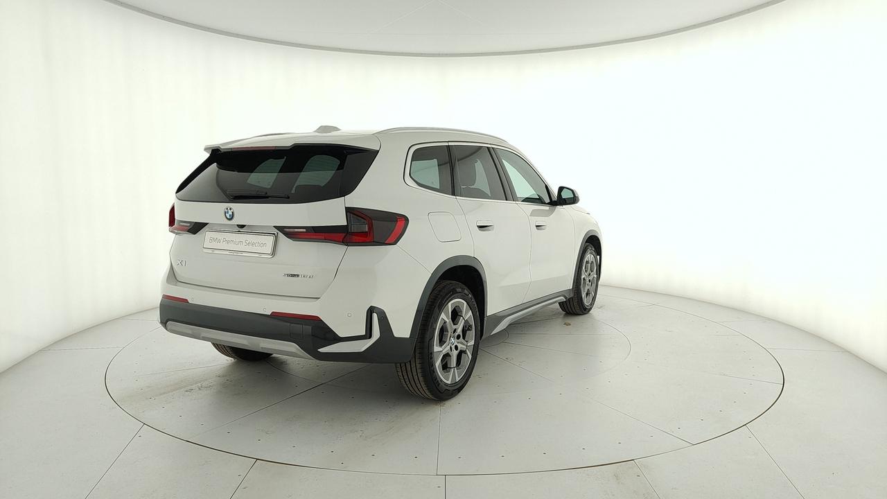 BMW X1 U11 - X1 sdrive18d X-Line auto