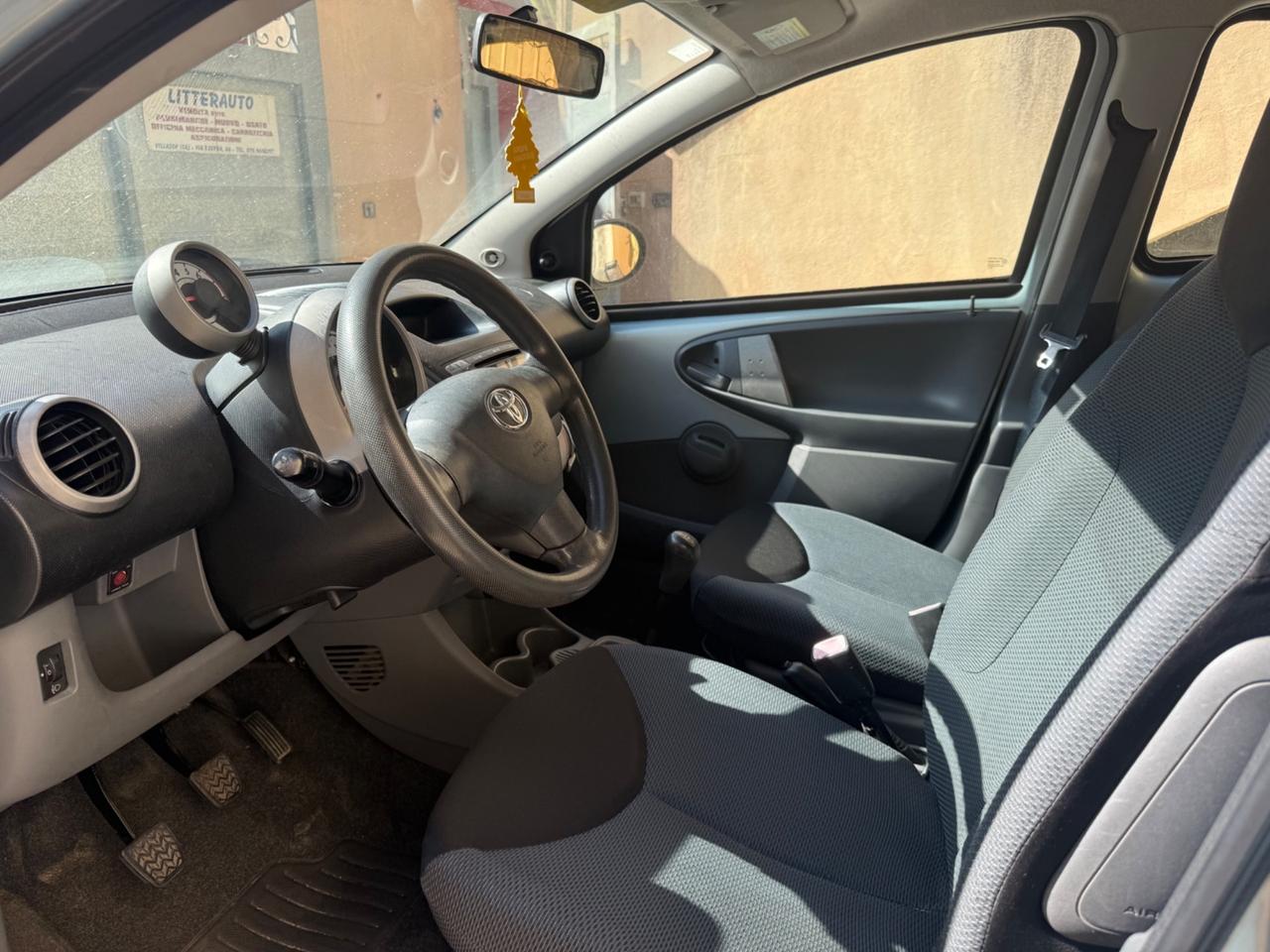 Toyota Aygo 1.0 12V VVT-i 5 porte