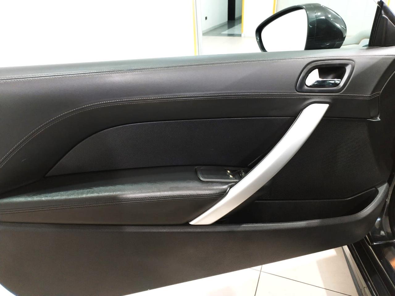 Peugeot RCZ 2.0 HDi 163CV