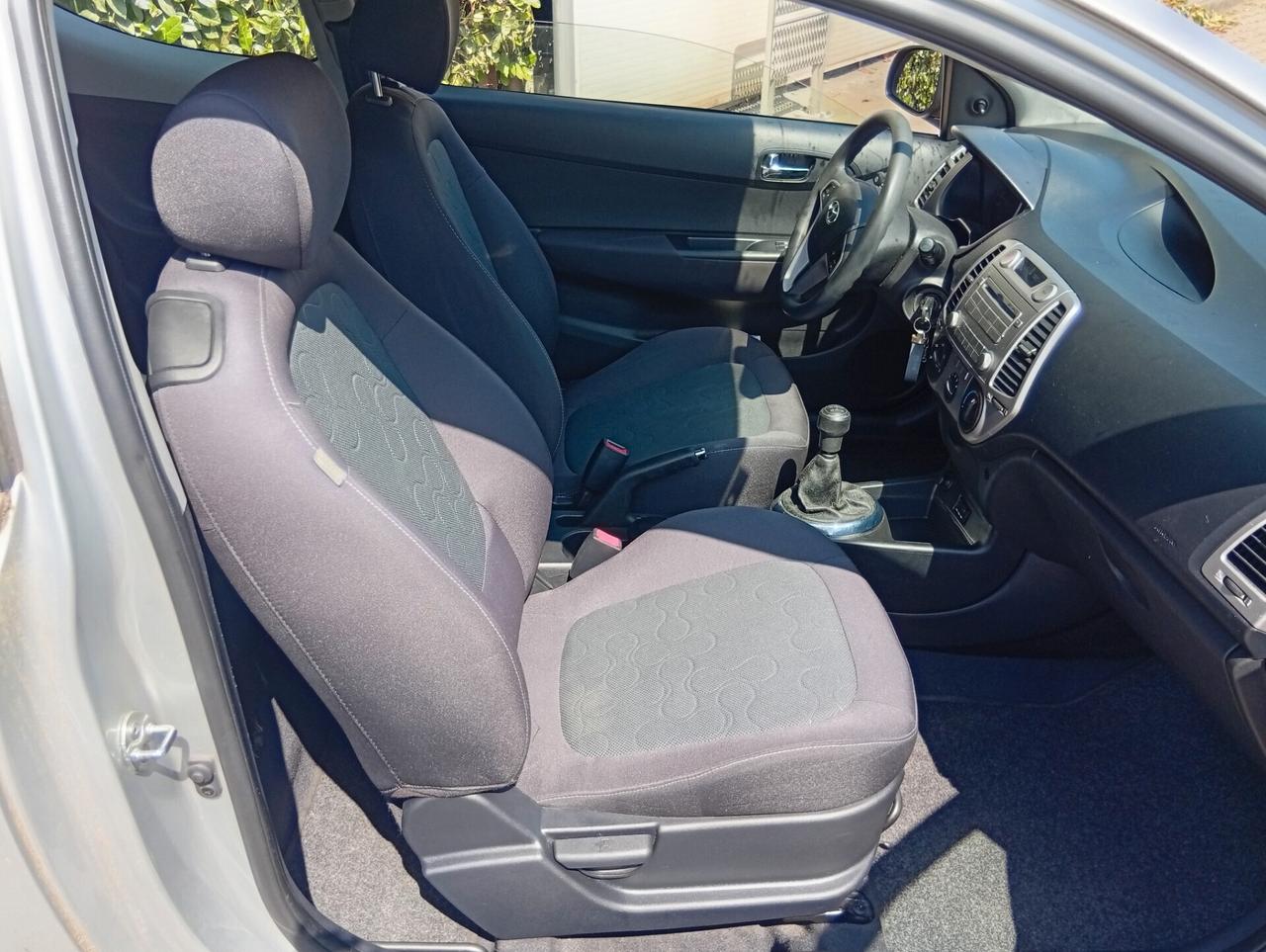 Hyundai i20 1.2 3p. Comfort