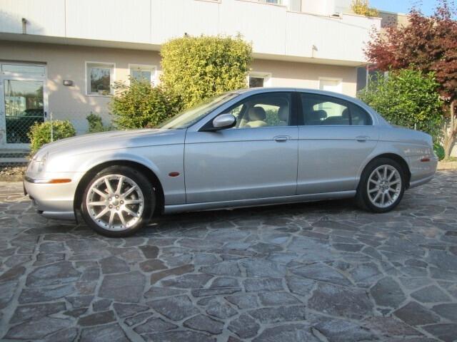 Jaguar S-Type 2.5 V6 SOLO 28000 KM !!!!!!