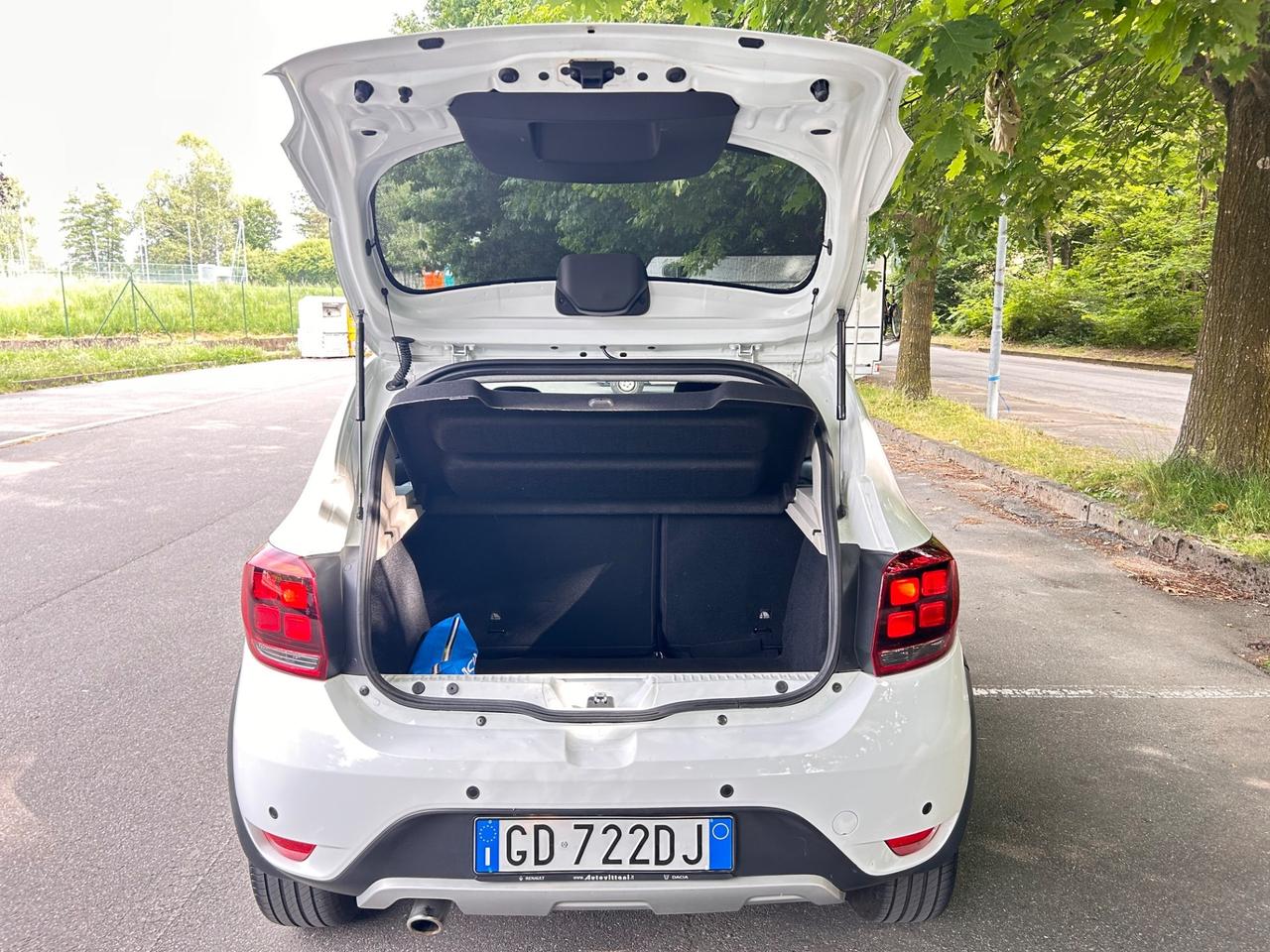 Dacia Sandero Stepway 1.5 Blue dCi 95CV 15th Anniversary*DISTRIBUZIONE FATTA AL 10/24*TAGLIANDI COMPLETI DACIA