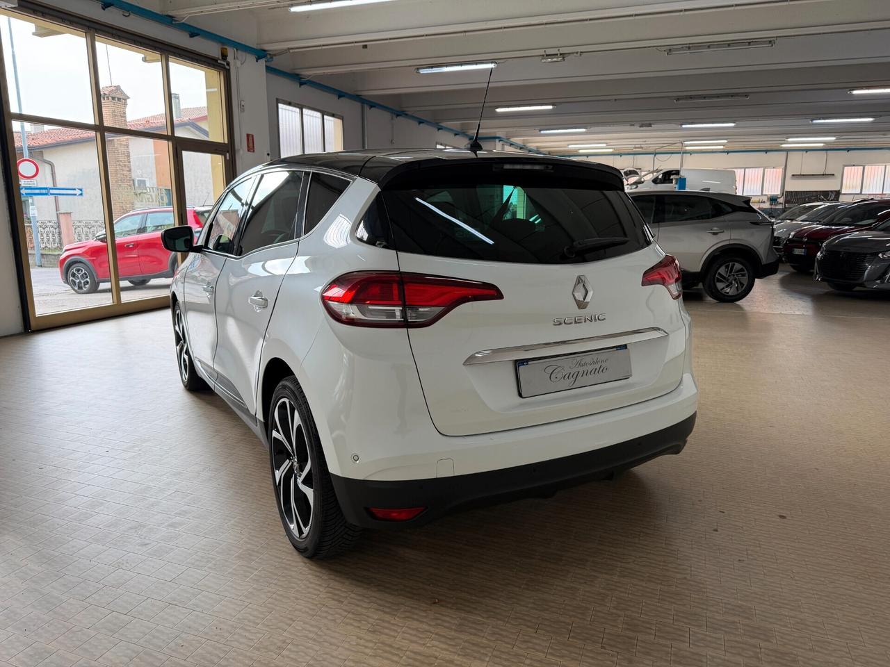 Renault Scénic dCi 160 CV EDC Energy Bose Automatic