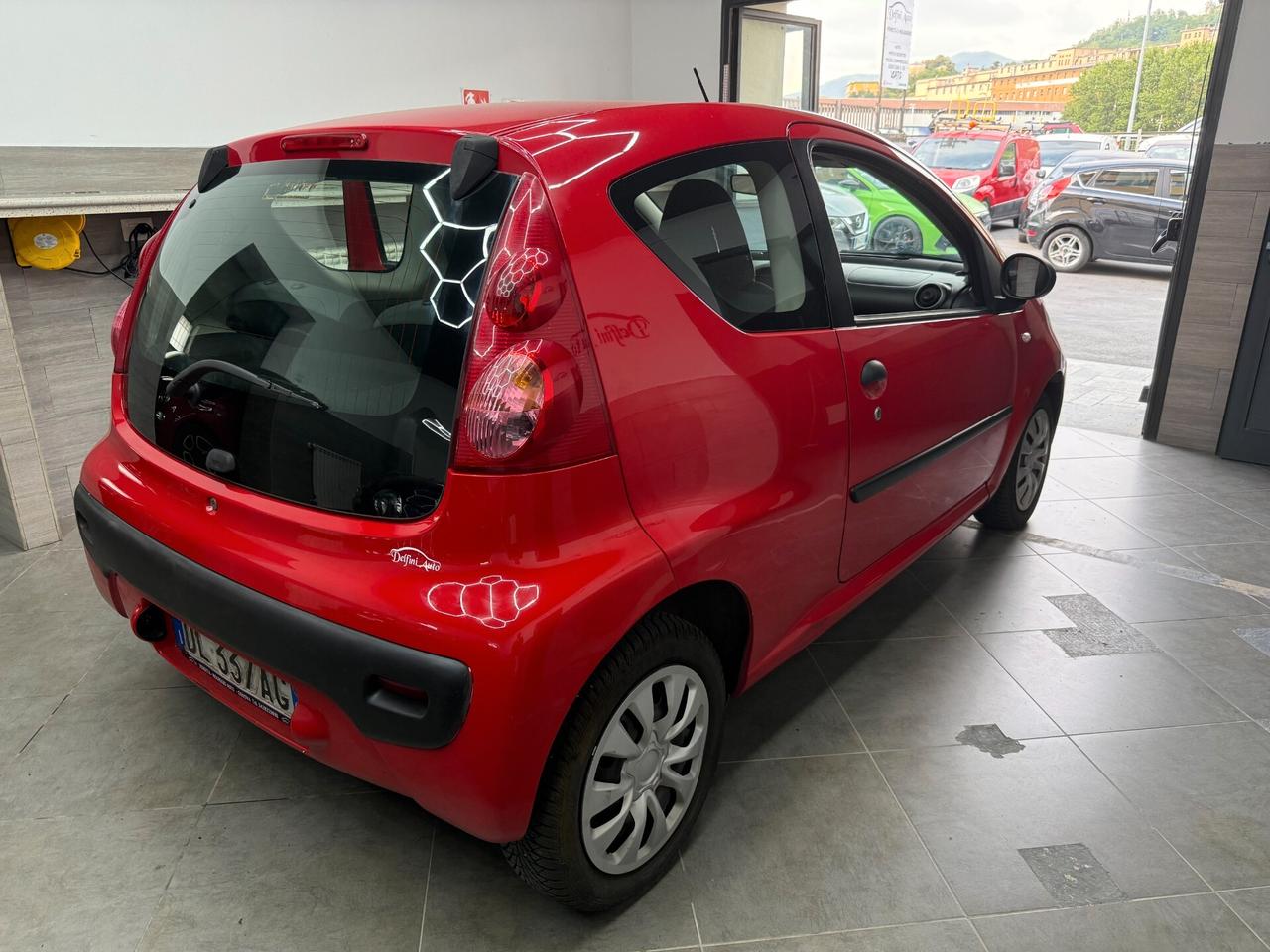 Peugeot 107 1.0 68CV 3p. Desir