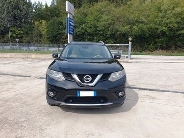 Nissan X-Trail 1.6 dCi 4WD Tekna tetto apribile e panorama 7 posti