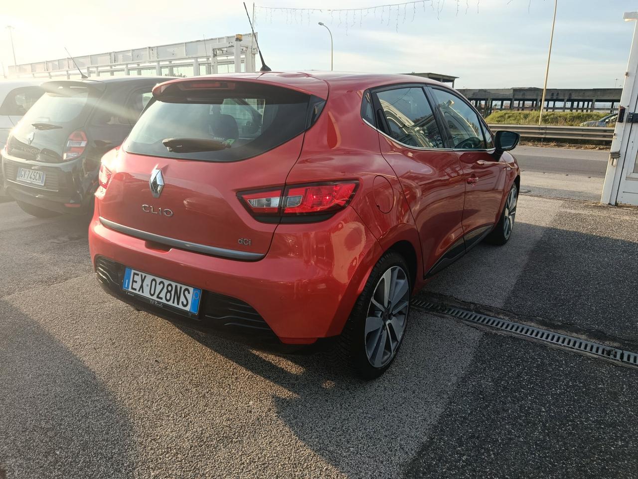 Renault Clio 1.5 dCi 90CV Costume National