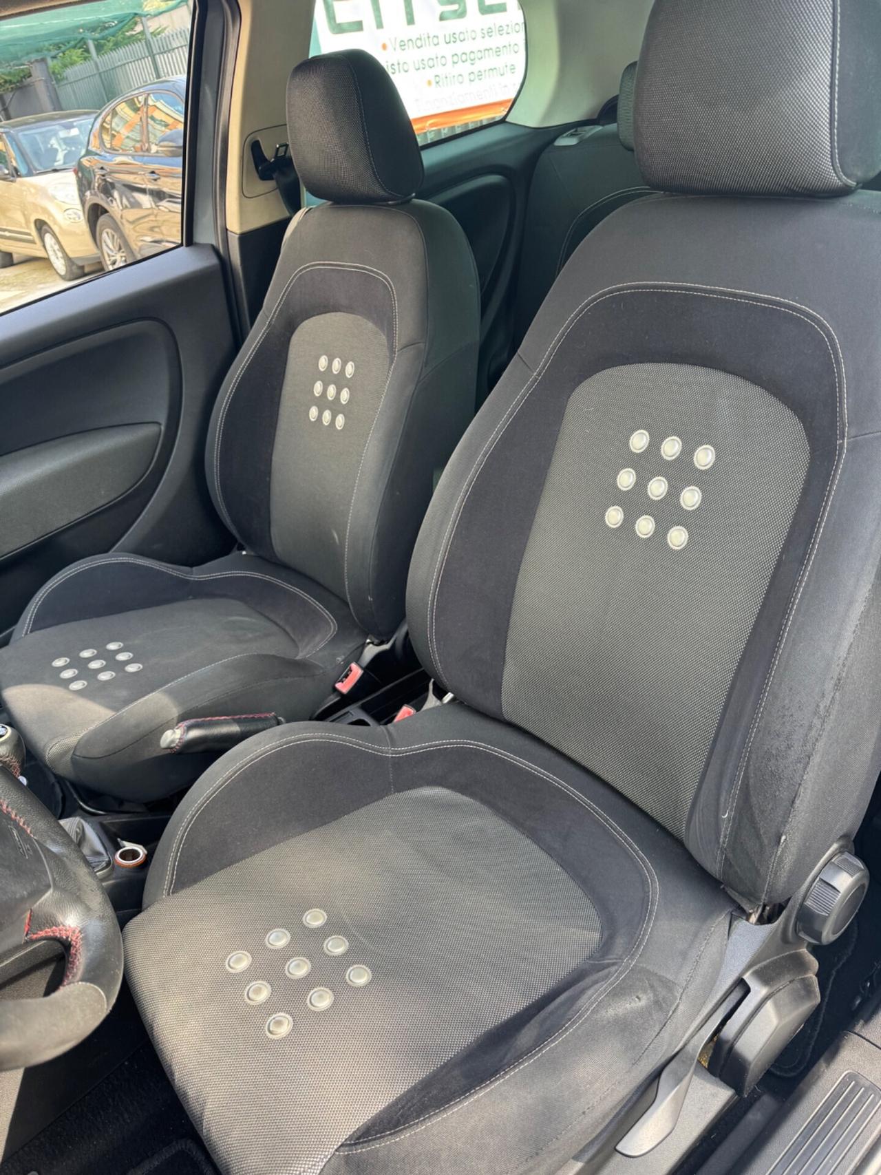 Fiat Grande Punto 1.3 MJT 90 CV 3 porte Sport