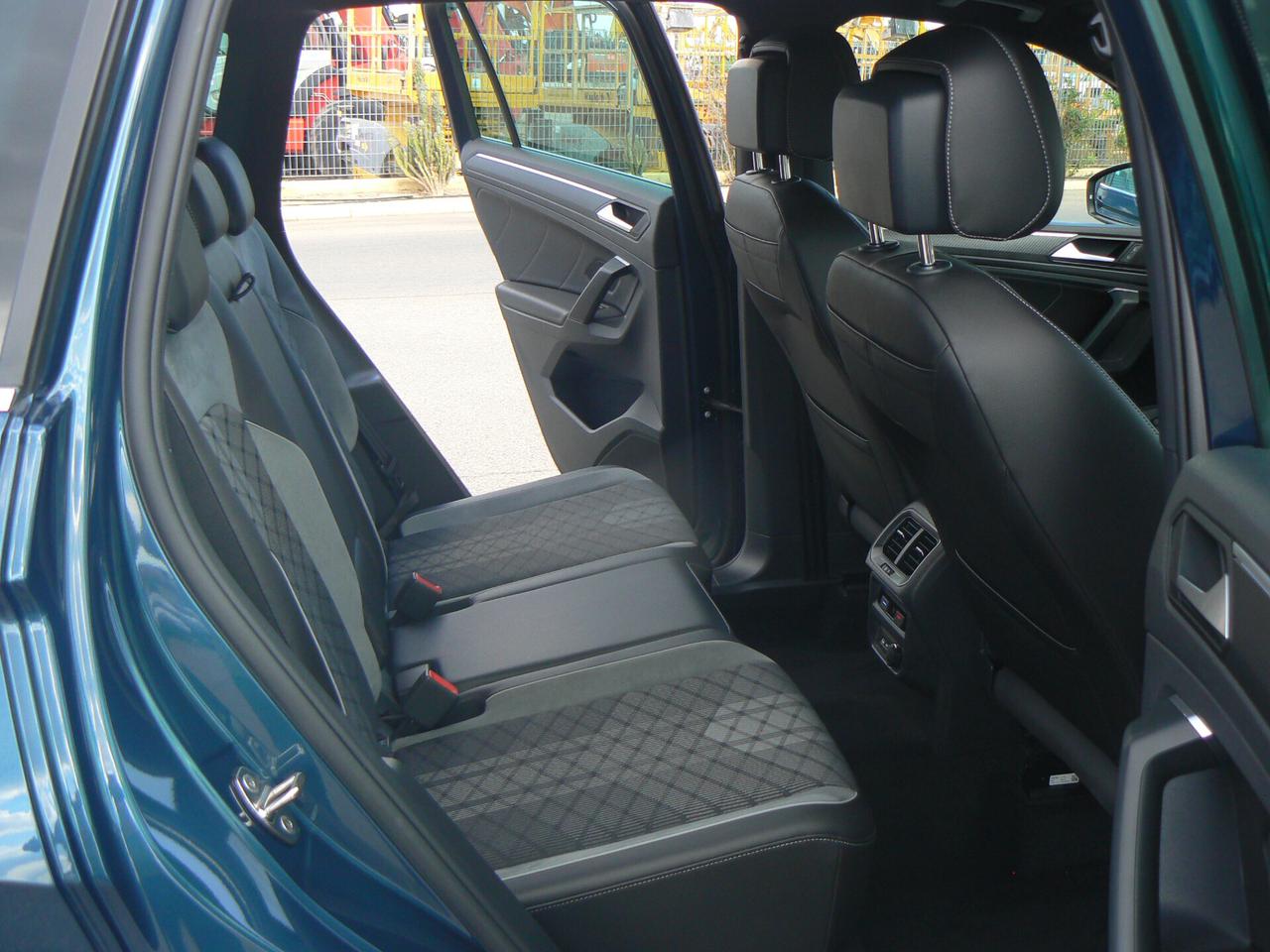 Volkswagen Tiguan 2.0 TDI 150 CV SCR DSG 4MOTION R-Line