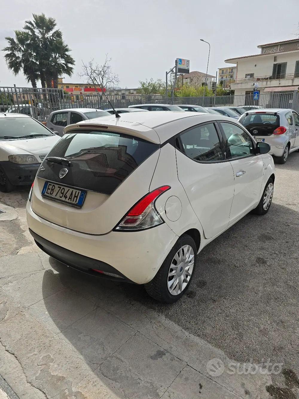Lancia Ypsilon 1.3 Multijet 95 CV (anno 2011)