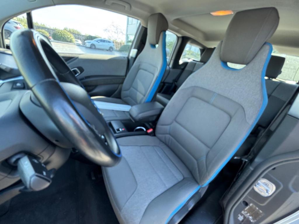 BMW i3 CVT