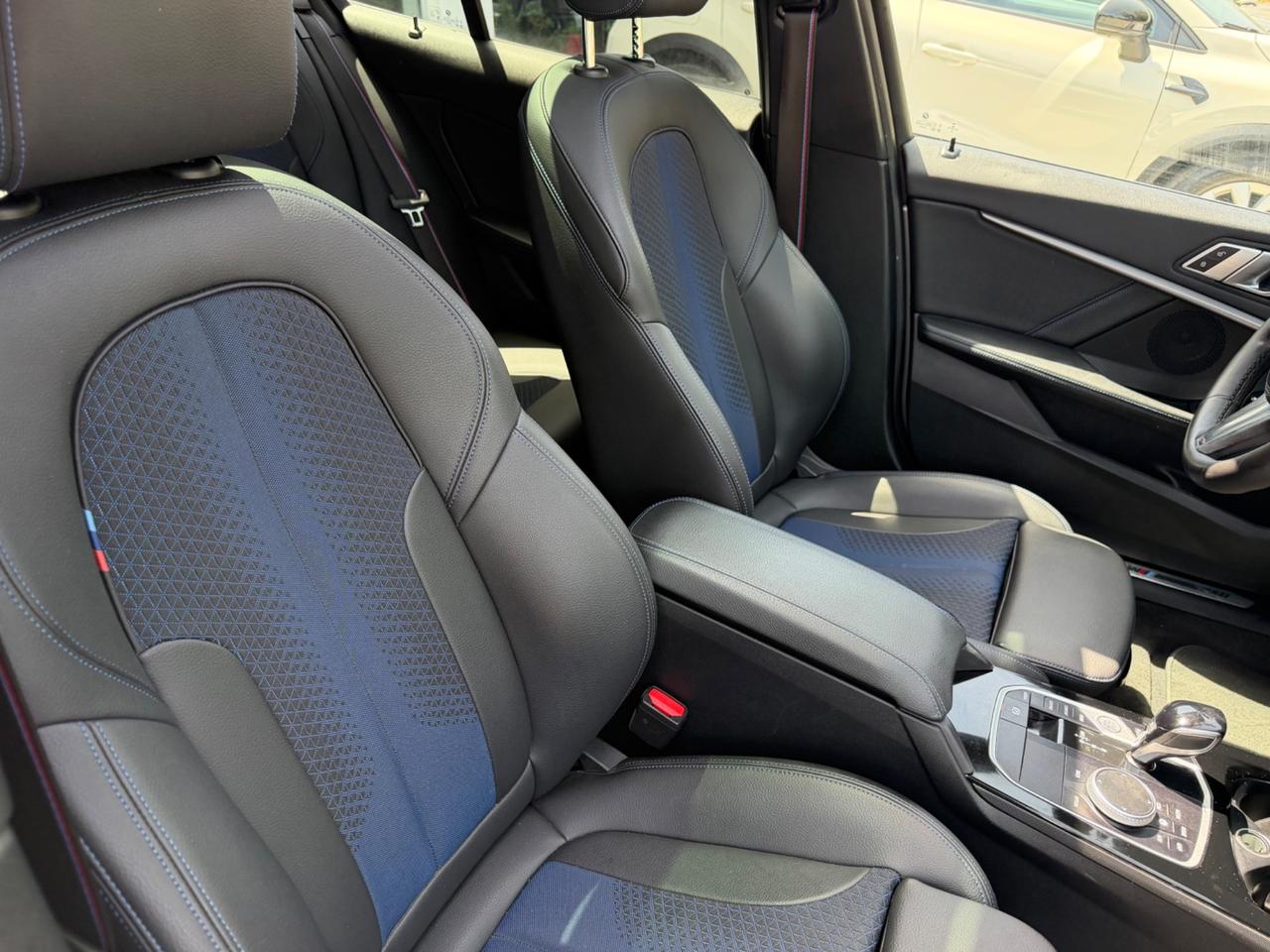 Bmw 120 120d xDrive 5p. Msport Exterior