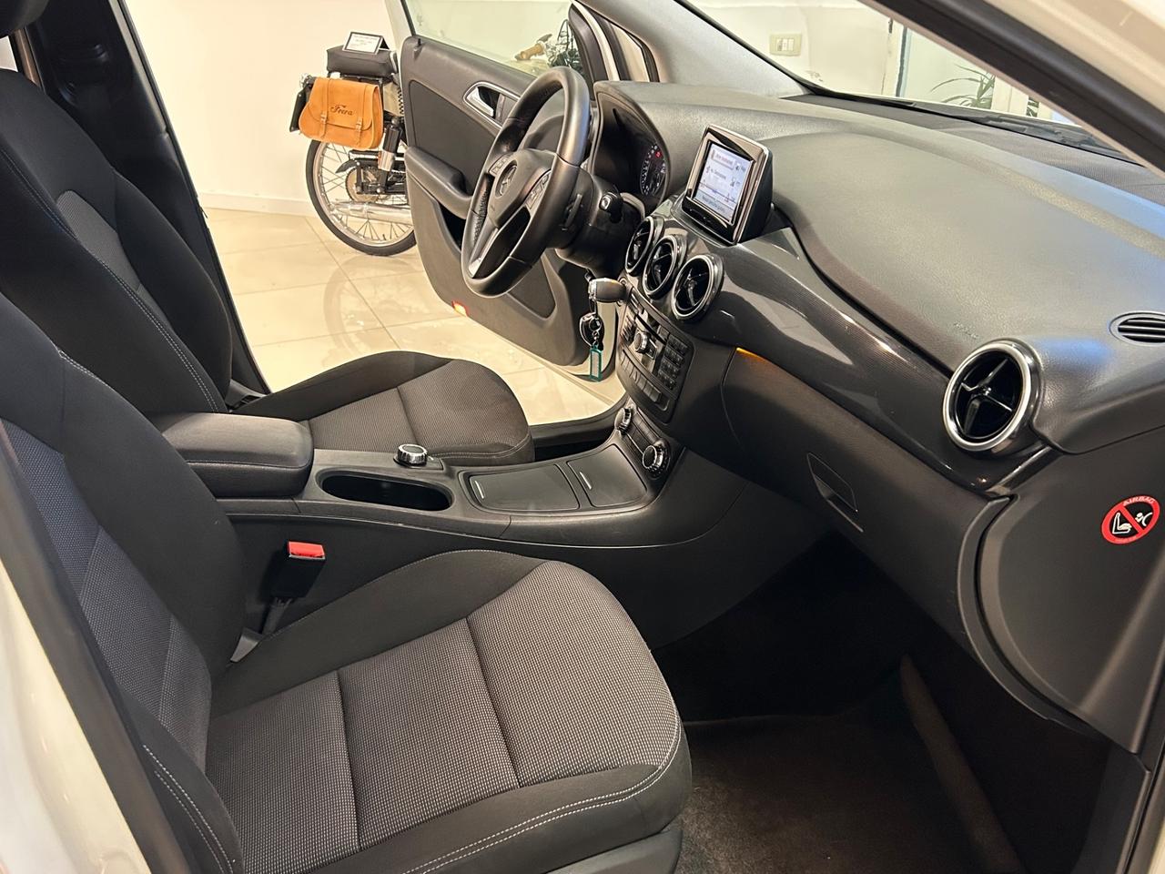 Mercedes-benz B 180 CDI Automatic Executive
