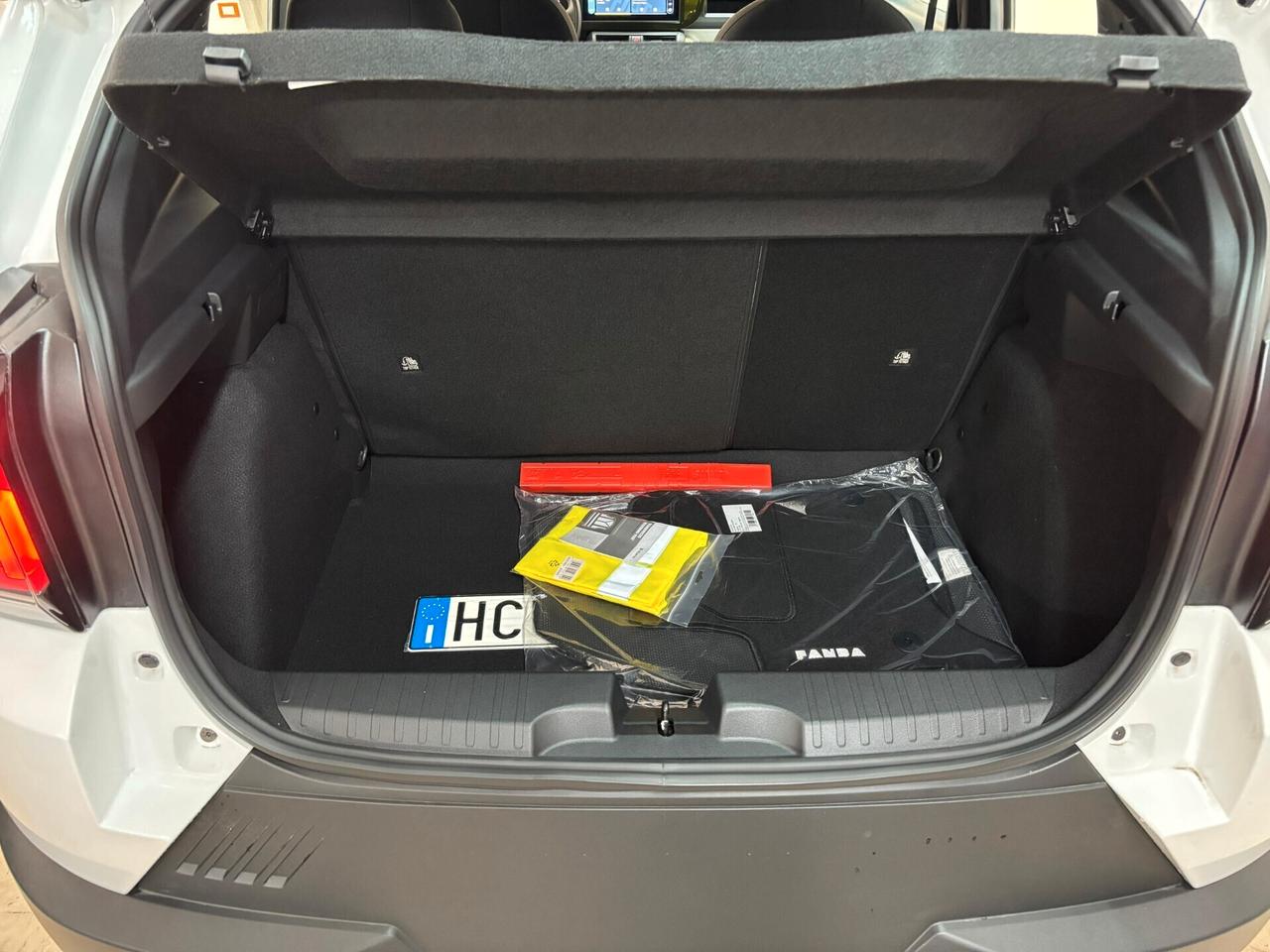 Fiat Grande Panda 1.2 Hybrid 110 CV Icon Km0 Italiana