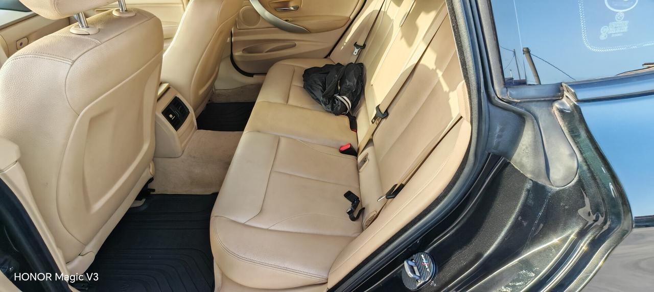 Bmw 3er Gran Turismo 320d PELLE NAVI LED XENON