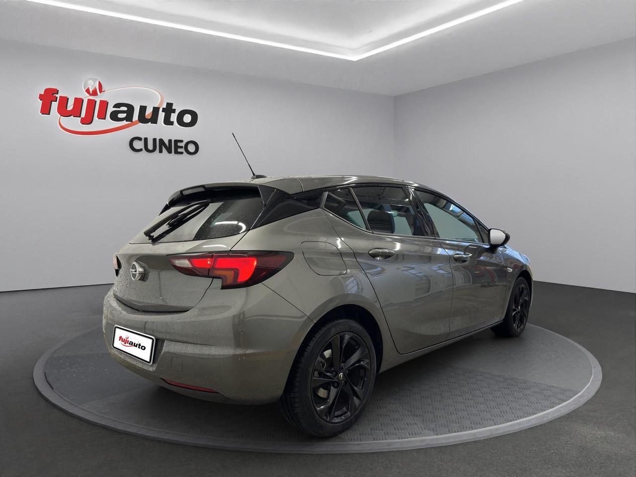 Opel Astra 5p 1.2 t Business Elegance s&s 130cv