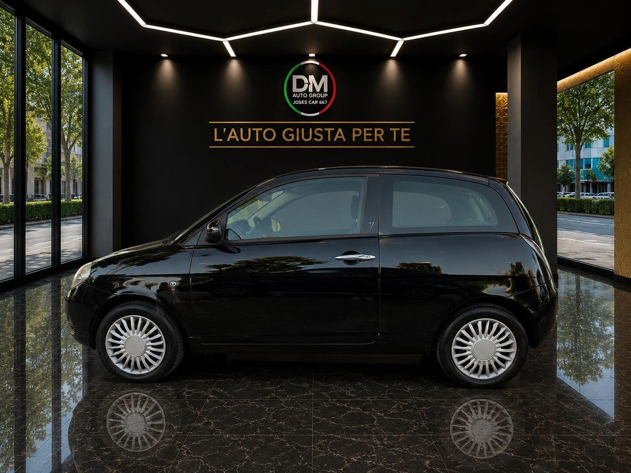 Lancia Ypsilon 1.2 Platino