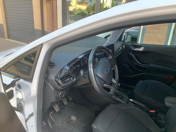 Ford Fiesta 1.5 EcoBlue 5 porte Titanium