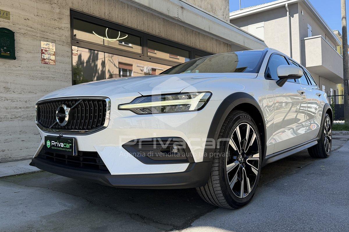 VOLVO V60 Cross Country D4 AWD Geartronic Pro