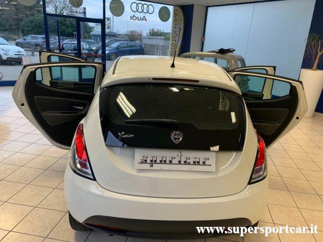 LANCIA Ypsilon 1.2 69 CV 5 porte S&S Silver