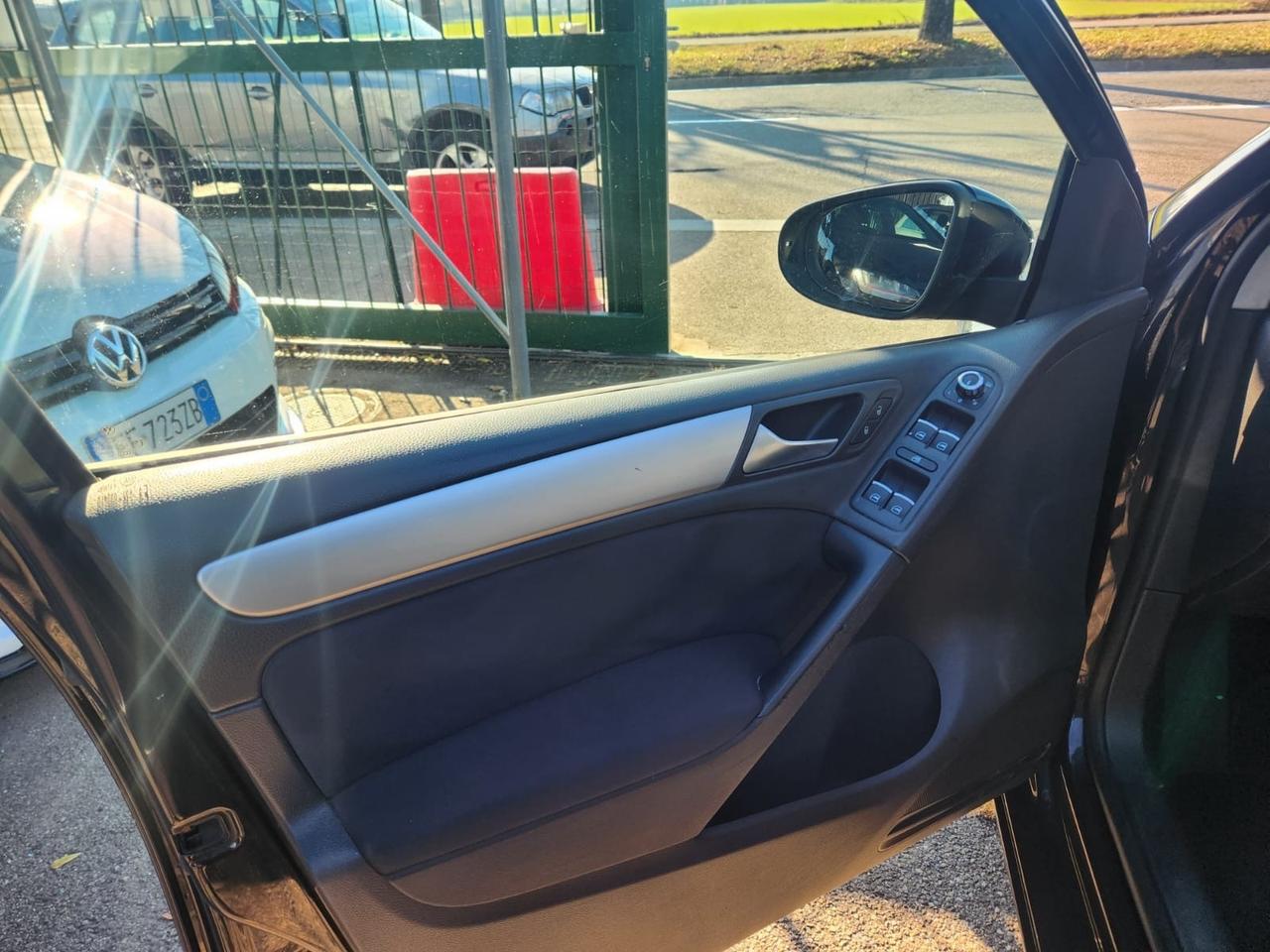 Volkswagen Golf VI 2.0 TDI 110CV DPF 5p.