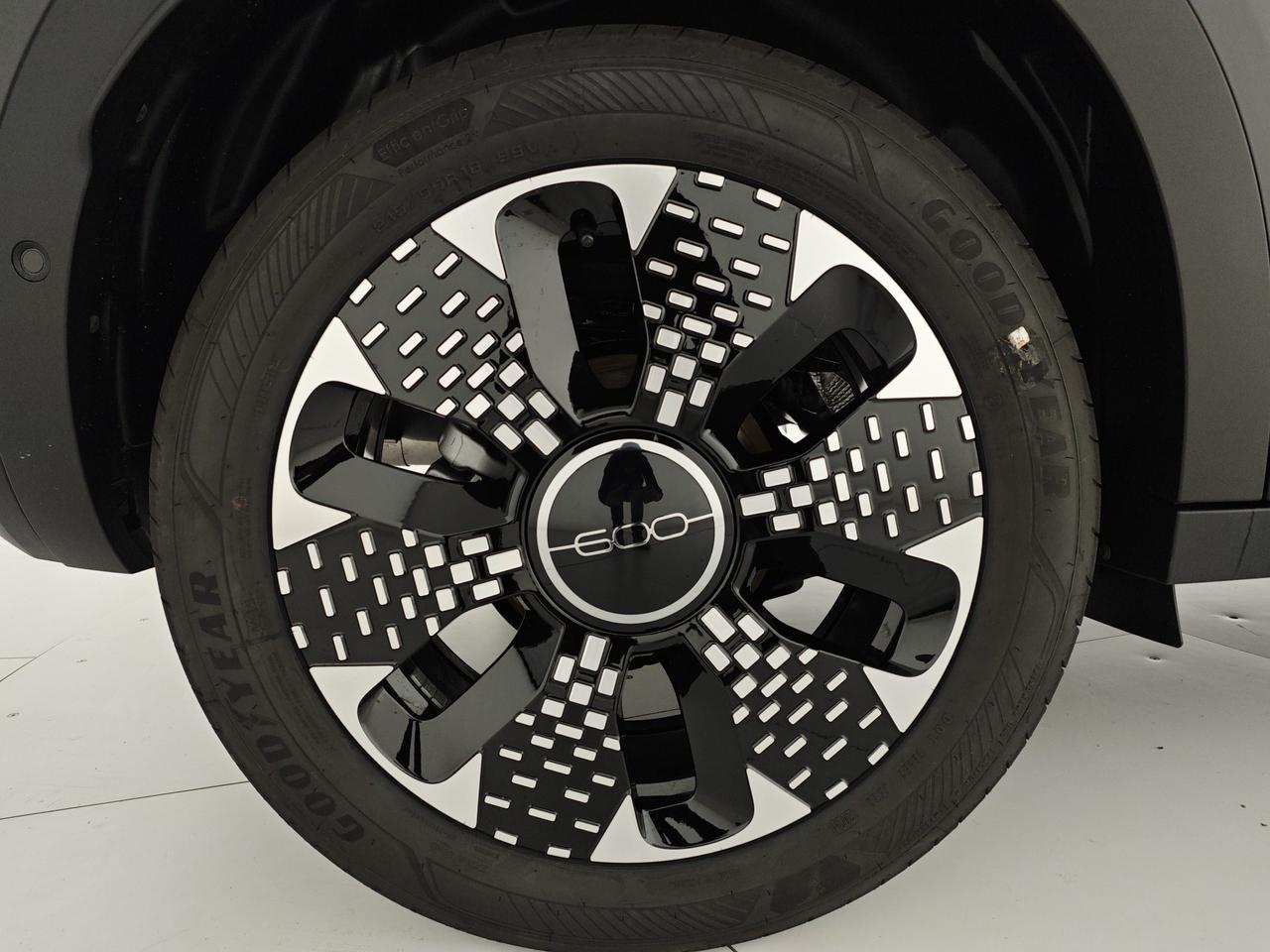 Fiat 600 Hybrid 100 CV DCT MHEV La Prima 2025