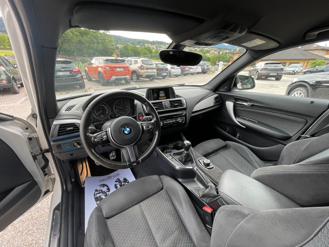 Bmw 118d MSPORT xDrive 5p. 4x4