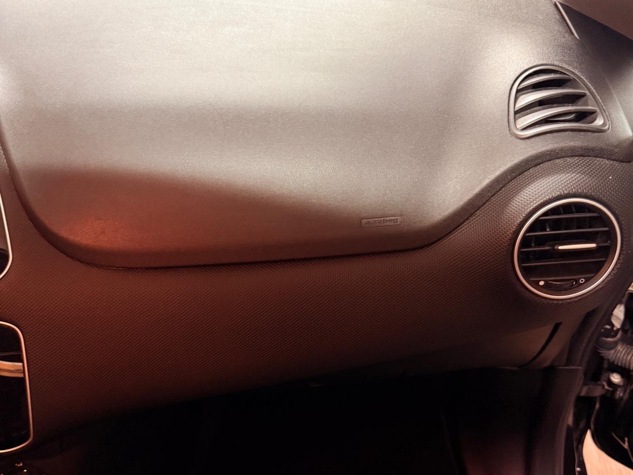 STUPENDA FIAT PUNTO CON SOLI 21.879 KM UNICO PROPRIETARIO