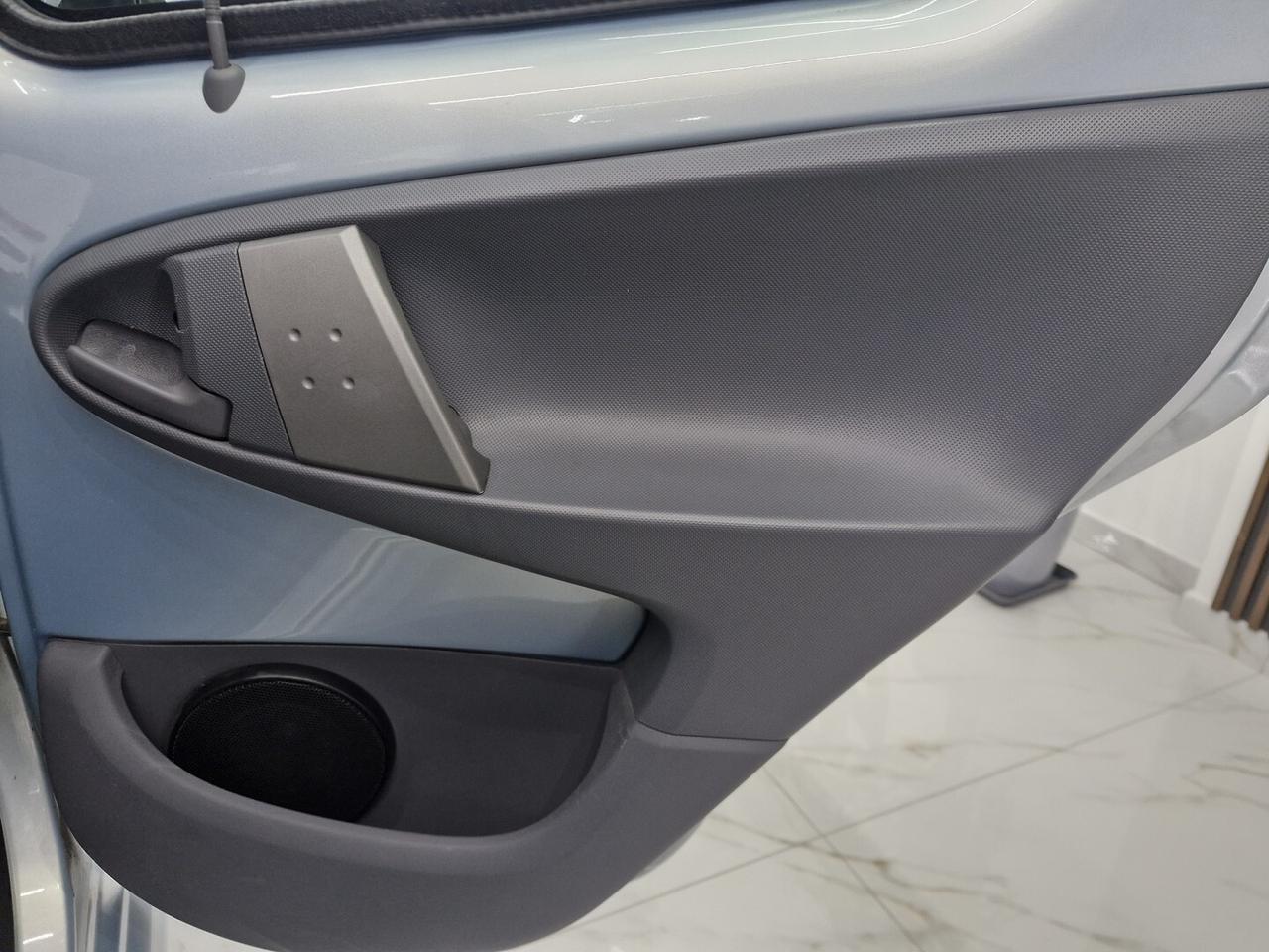 TOYOTA AYGO 1.0 BENZINA CAMBIO AUTOMATICO 62000KM