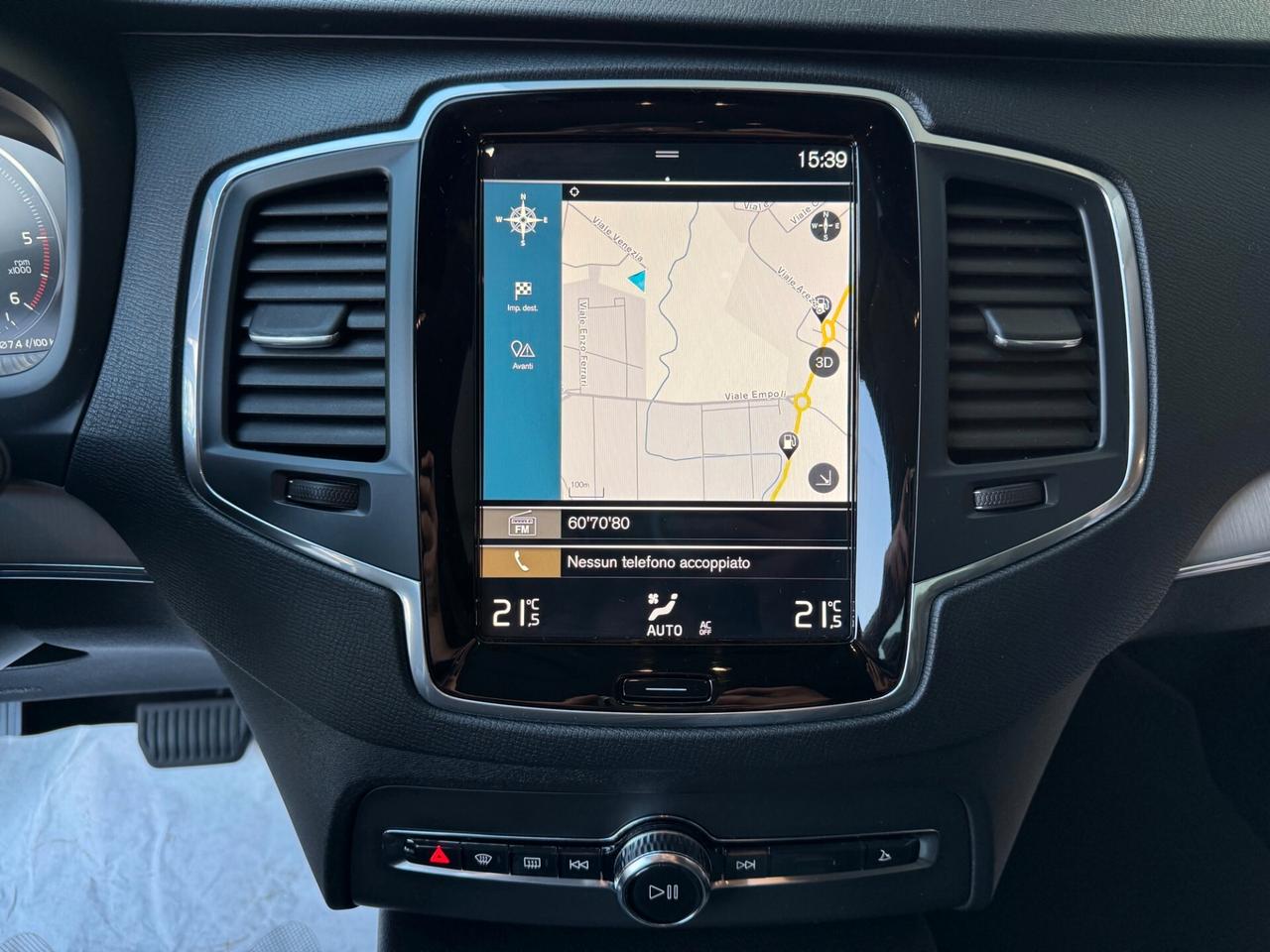 Volvo XC 90 XC90 B5 AWD GEARTR MOMENTUM HYBRID GARAN24ME