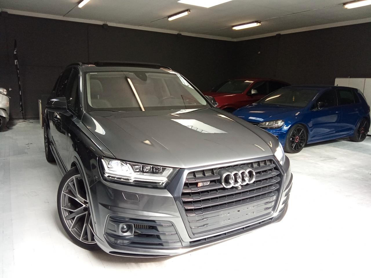 Audi Q7 SQ7 4.0 V8 TDI quattro tiptronic Business Plus