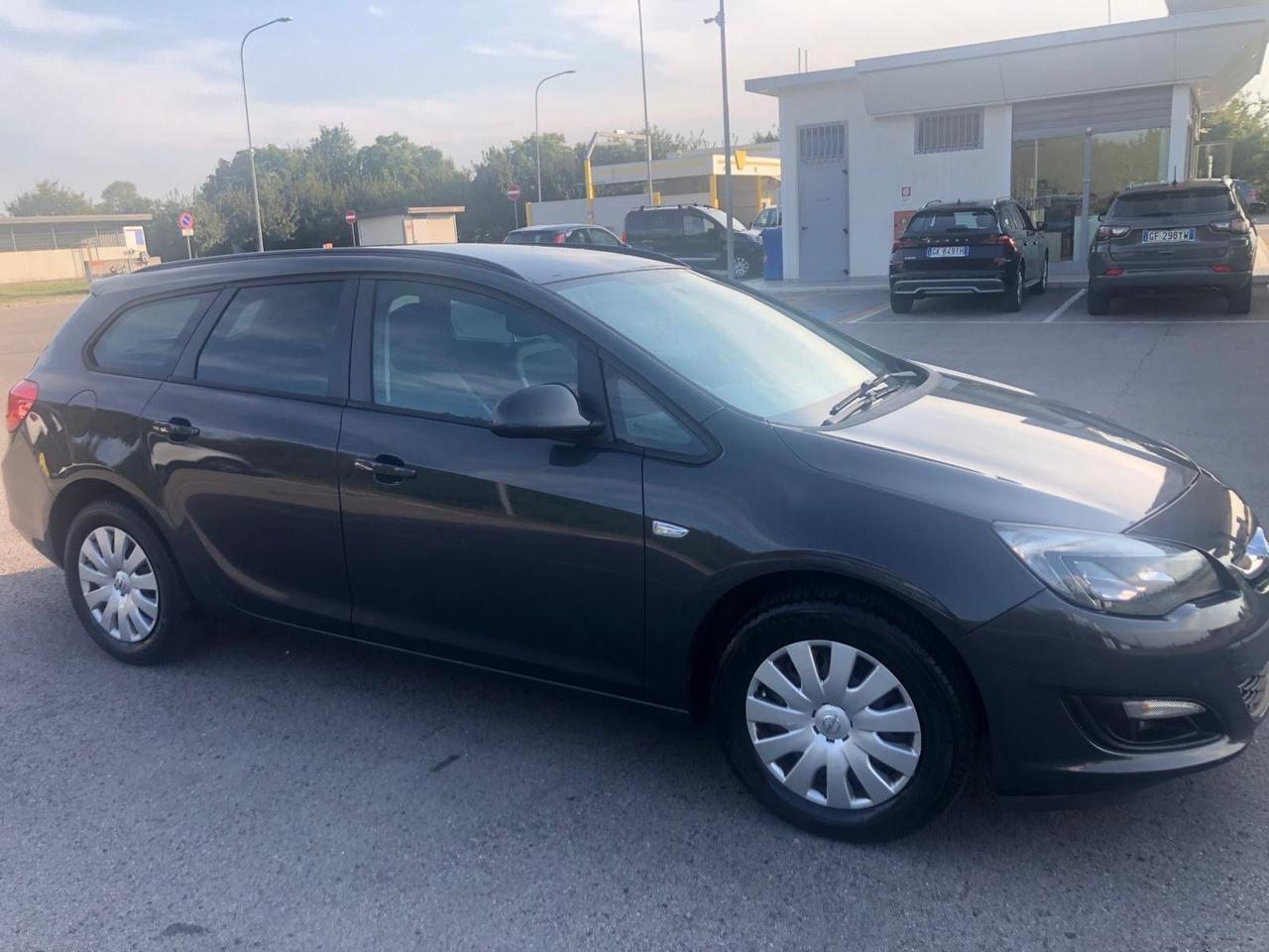 Opel Astra 1.6 CDTI 136CV EcoFLEX S&S Sports Tourer Business