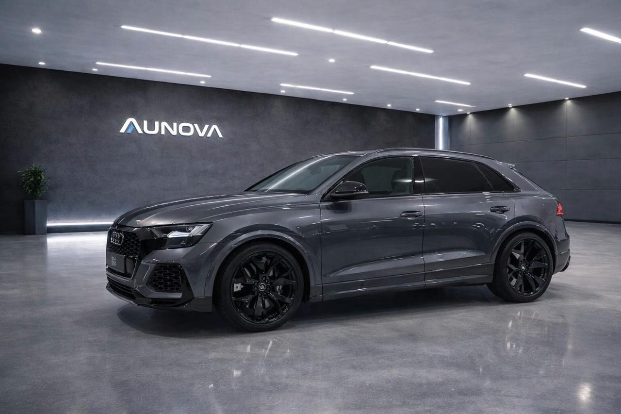 Audi Q8 RS TFSI V8 quattro tiptronic