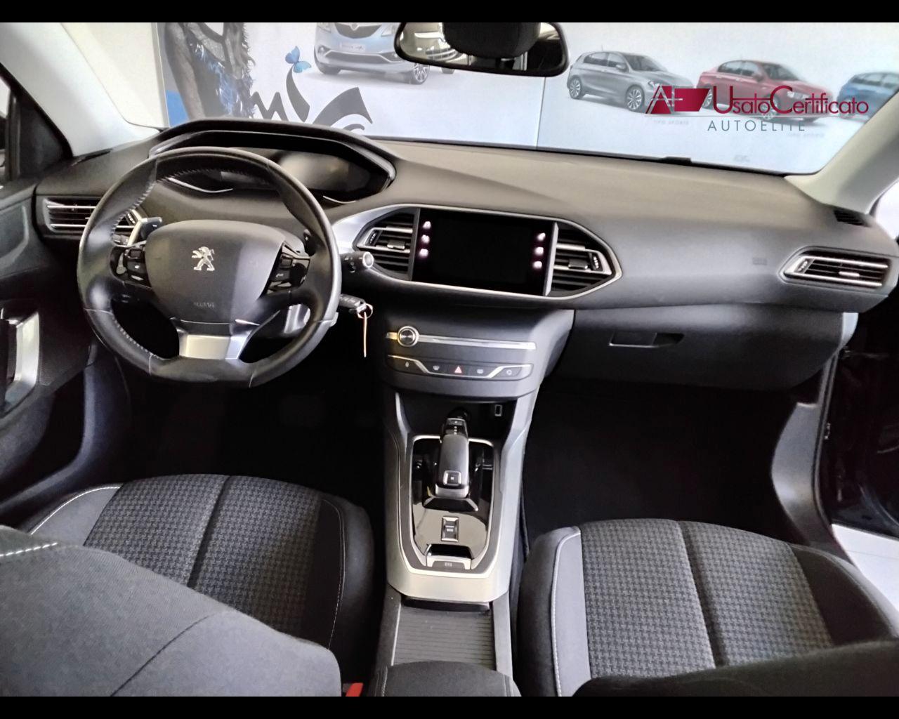 PEUGEOT 308 BlueHDi 130 S&S EAT8 SW Active Business