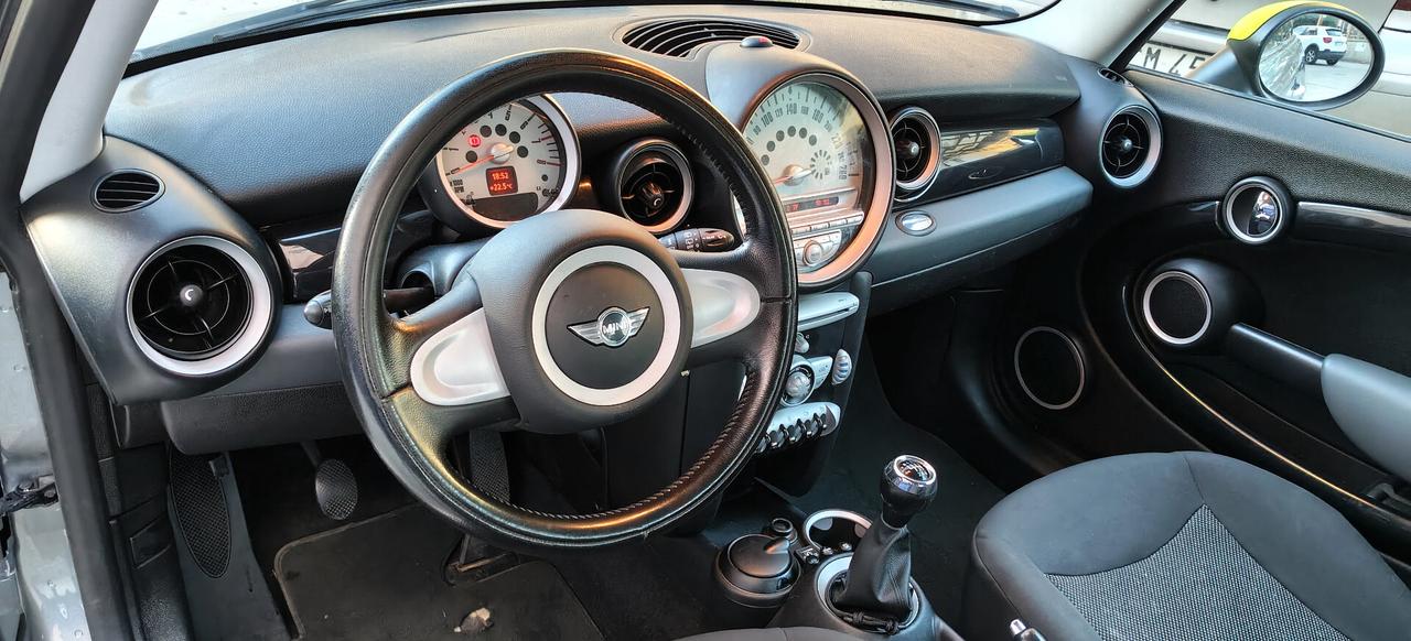 Mini One 1.4 16V Ray GPL