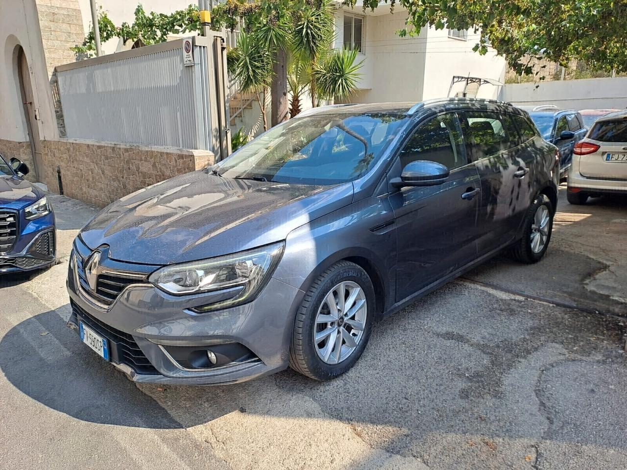 Renault Megane 1.5 dCi 95 CV GARANZIA 12 MESI