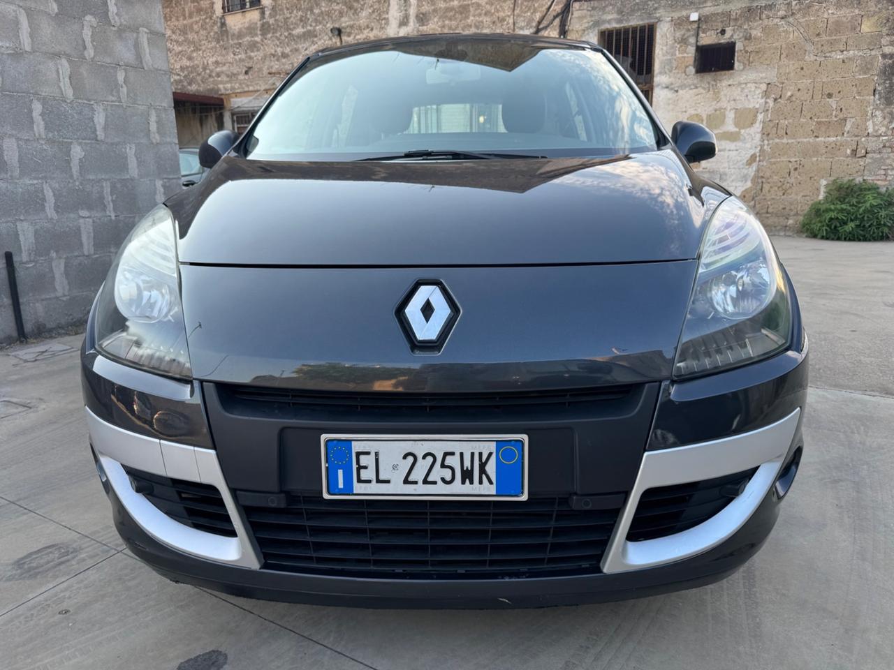 Renault Scenic Scénic X-Mod 1.5 dCi 110CV Luxe