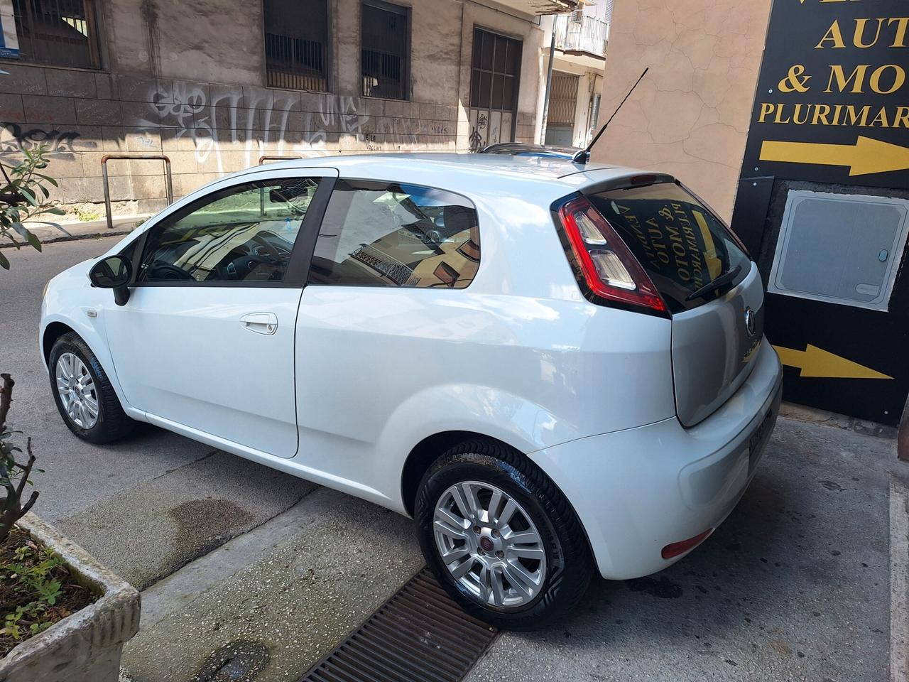 Fiat Punto Evo 1.4 3 porte Active EasyPower